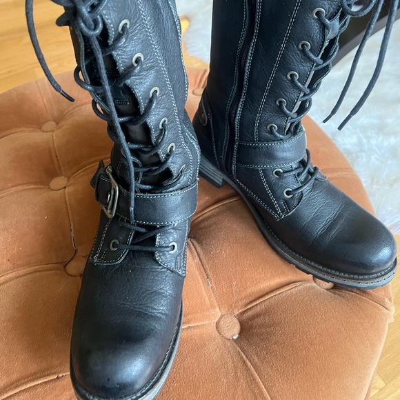 Black leather lace up boots with grey suede tongue and accents.Bos & Co. - Picture 2 of 7